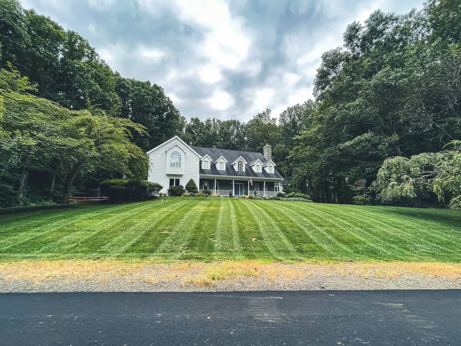 Avalon crew working on a Northern Virginia residential lawn